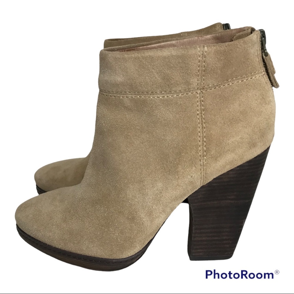 Tan Suede Heeled Ankle Boot - Adrian Antelope - Modern Vintage Size 39 (…